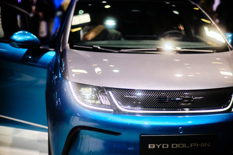BYD Unveils New Blade Battery and 20,000-Station Flash-Charge Push